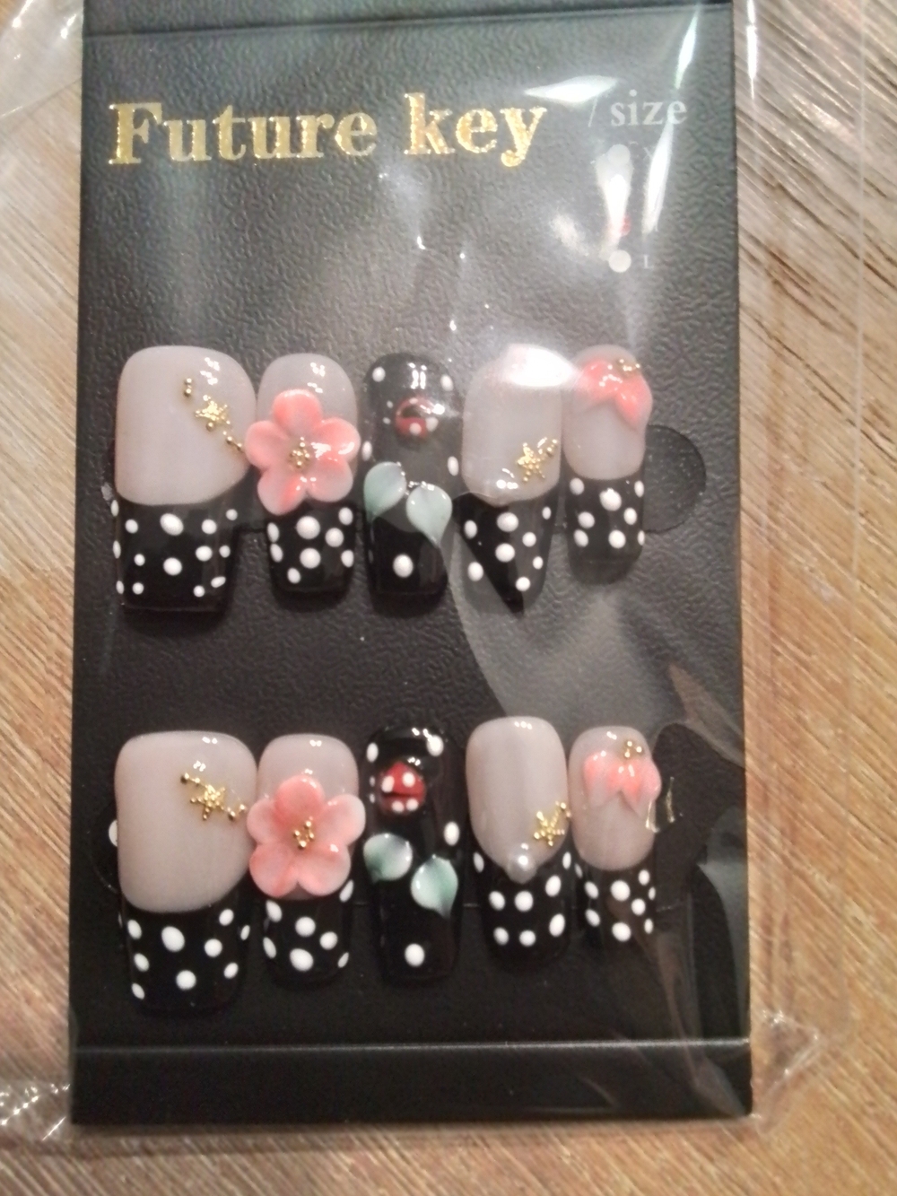 Future Key 3D Black Polka Dot Press-On Nails Size M